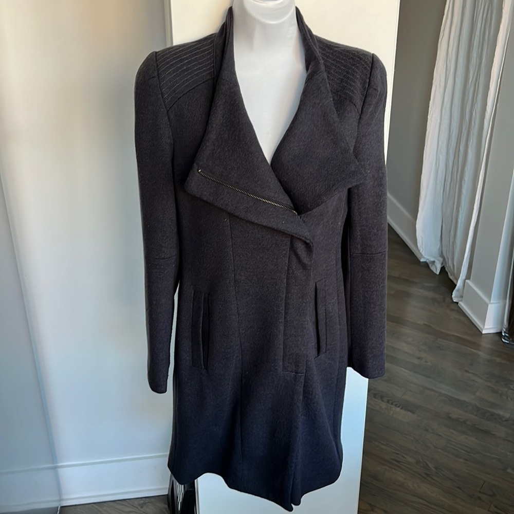 Akira coat